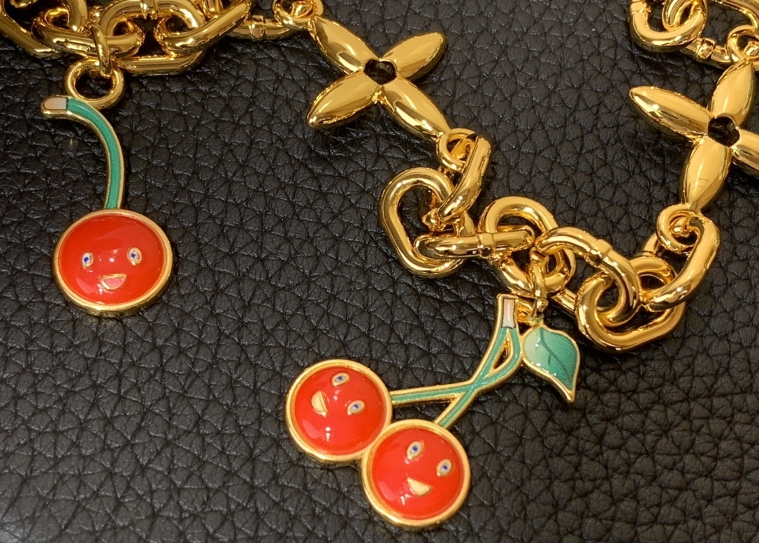 LV LV x TM CAPUCINES bb m13714