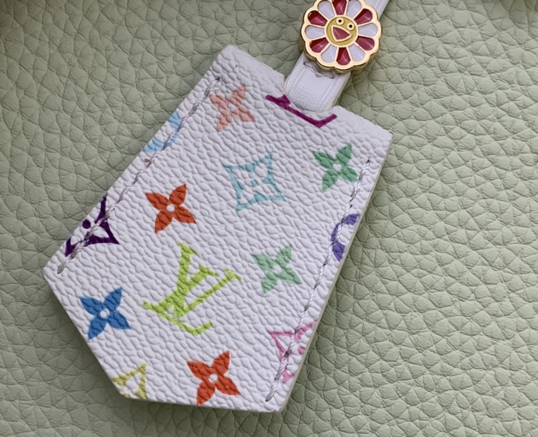 LV LV x TM CAPUCINES mini m13253