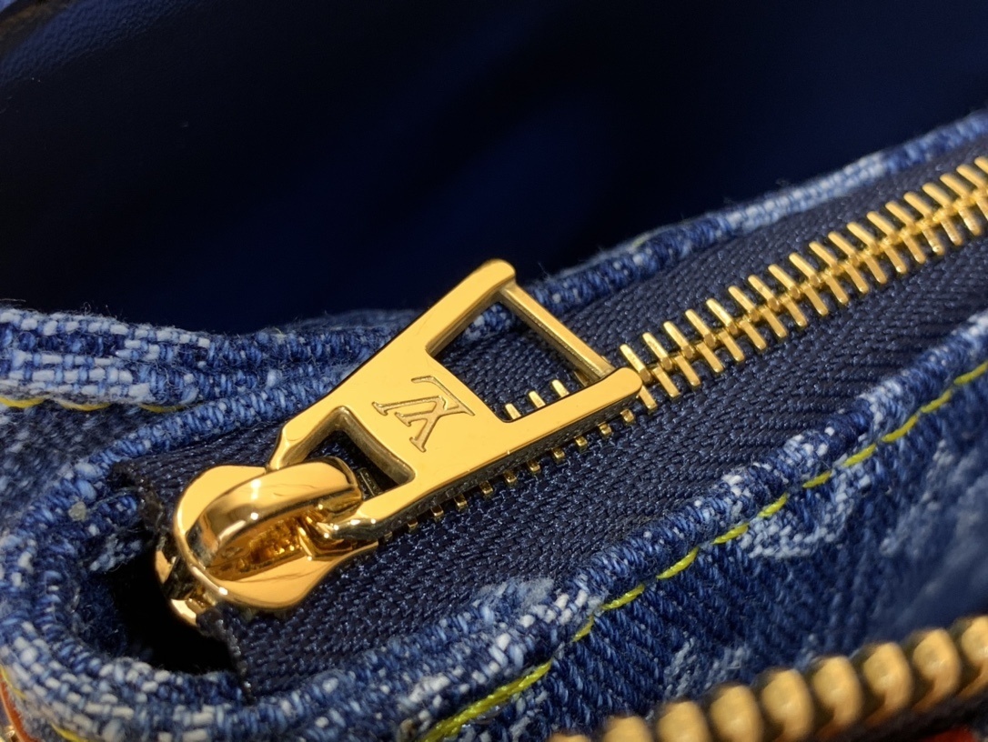 LV LV x TM COUSSIN m14978