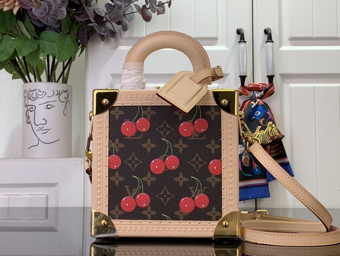 LV LV x TM MINI SQUARE TRUNK CHERRY m14040