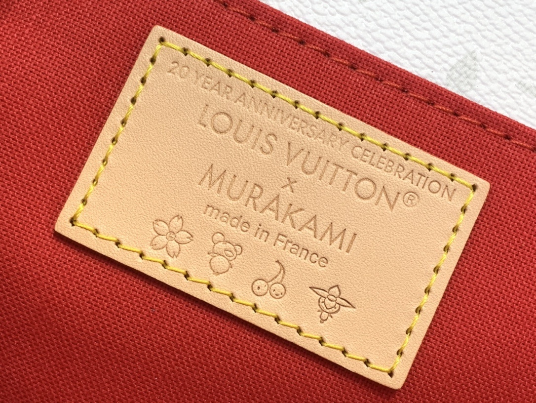 LV LV x TM POCHETTE M??TIS EAST WEST M14231