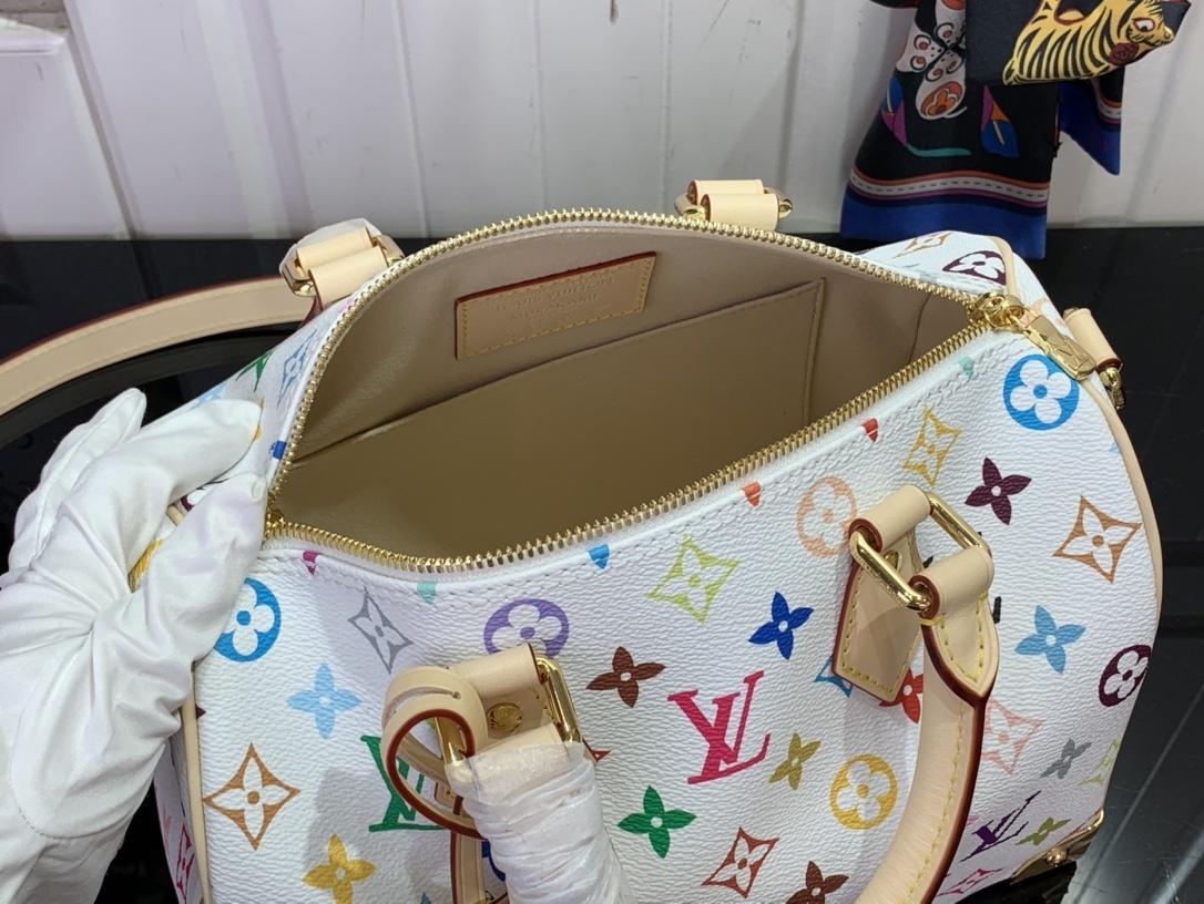 LV LV X TM SPEEDY BANDOULI??RE 25 M13058