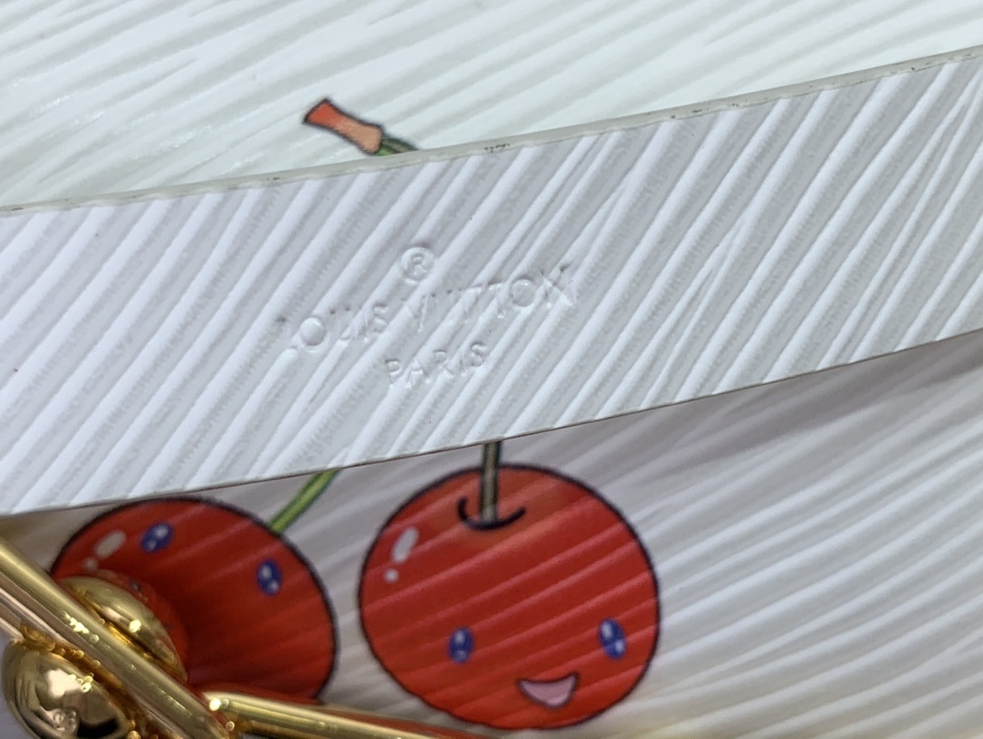 LV LV x TM TWIST m13239