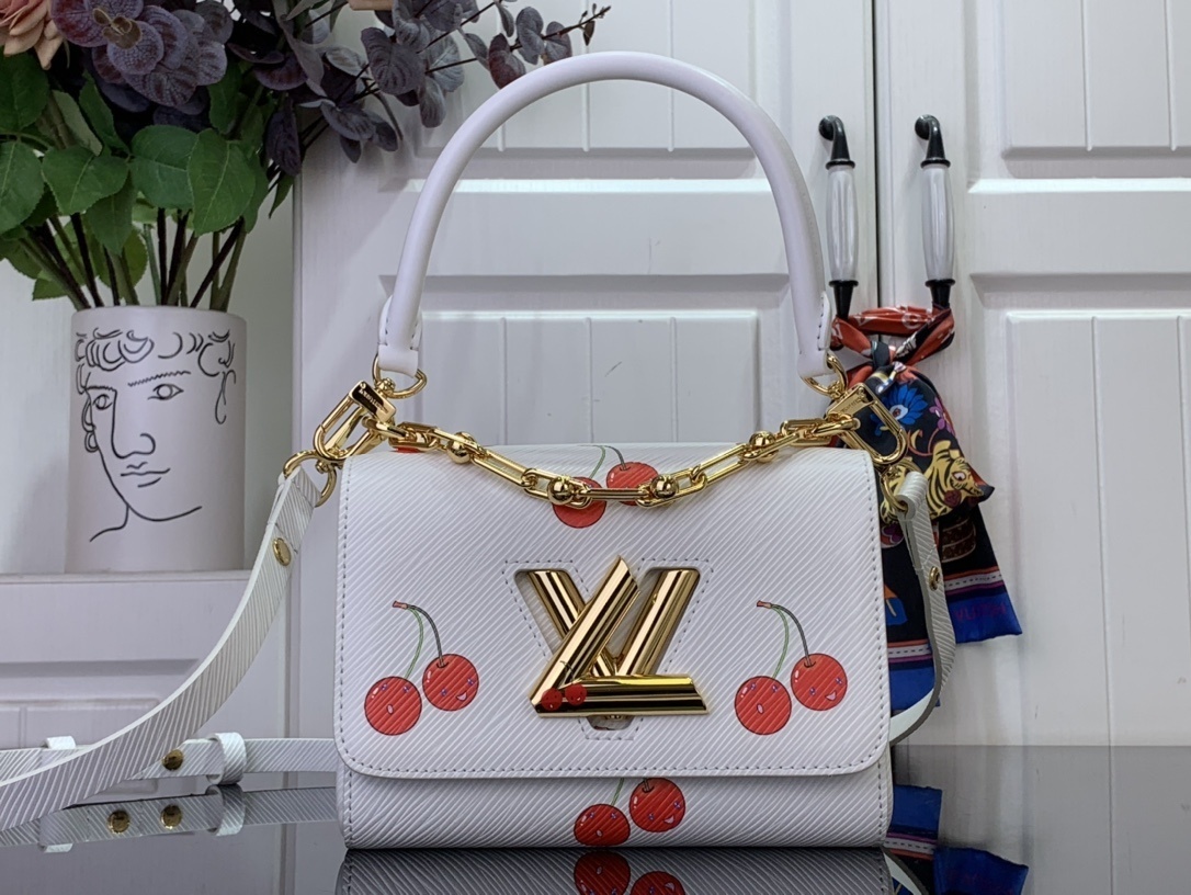 LV LV x TM TWIST m13239