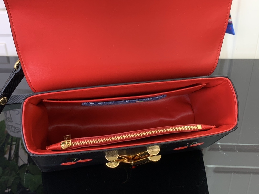 LV LV x TM TWIST m14094