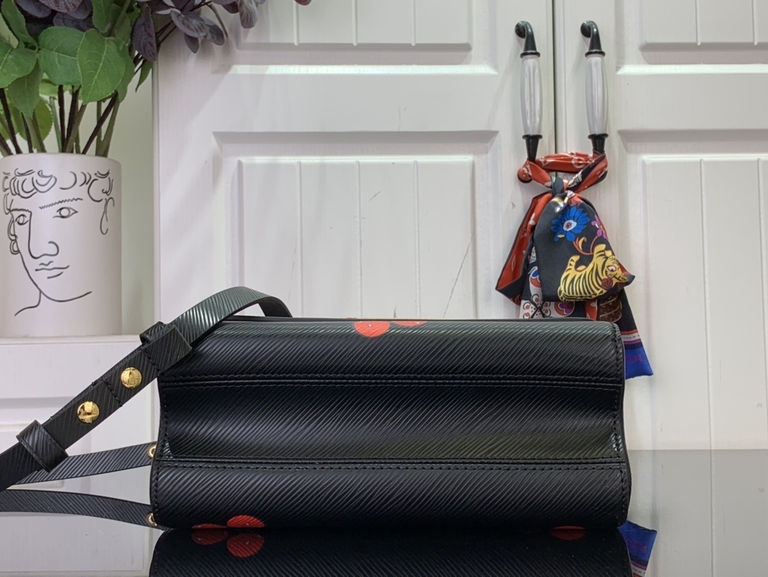 LV LV x TM TWIST m14094