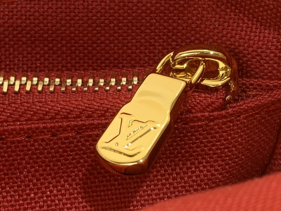 LV LV x TM wallet ON CHAIN IVY m14239