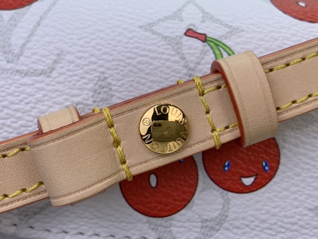 LV LV x TM wallet ON CHAIN IVY m14239