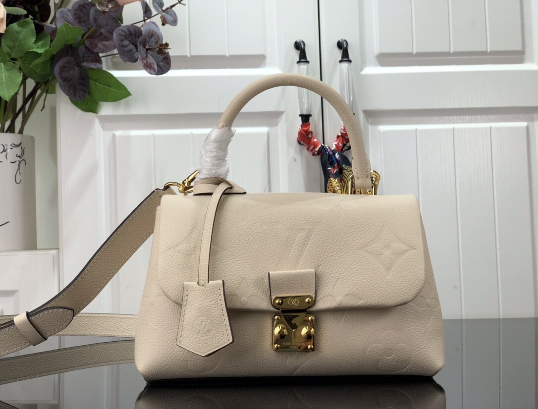 LV MADELEINE BB M45978