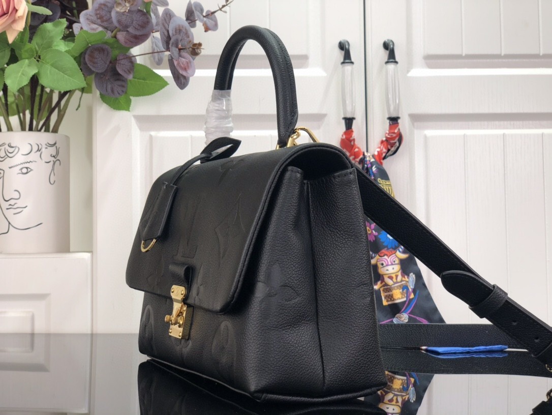 LV MADELEINE MM M45976