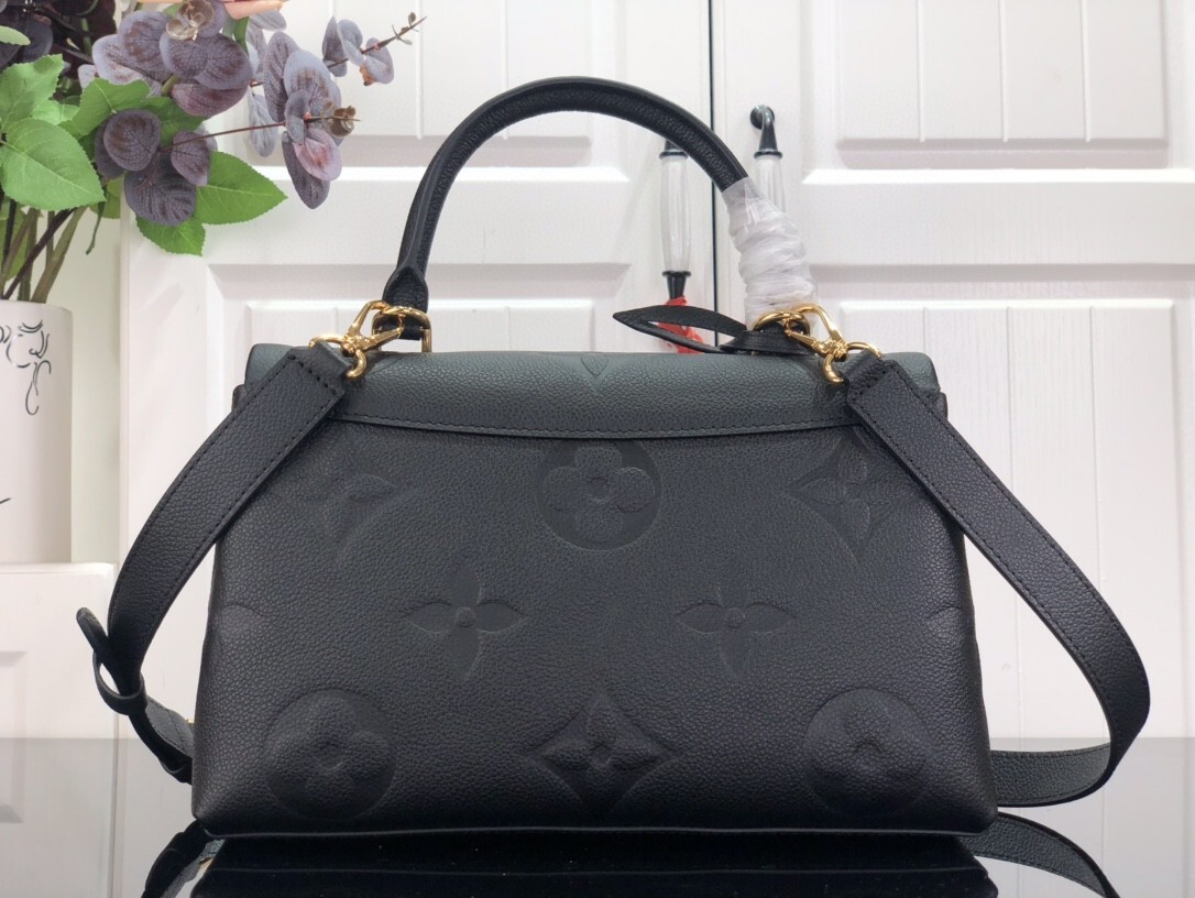 LV MADELEINE MM M45976