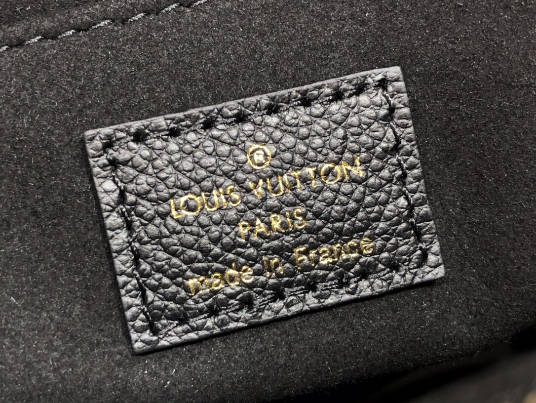 LV MADELEINE MM M45976