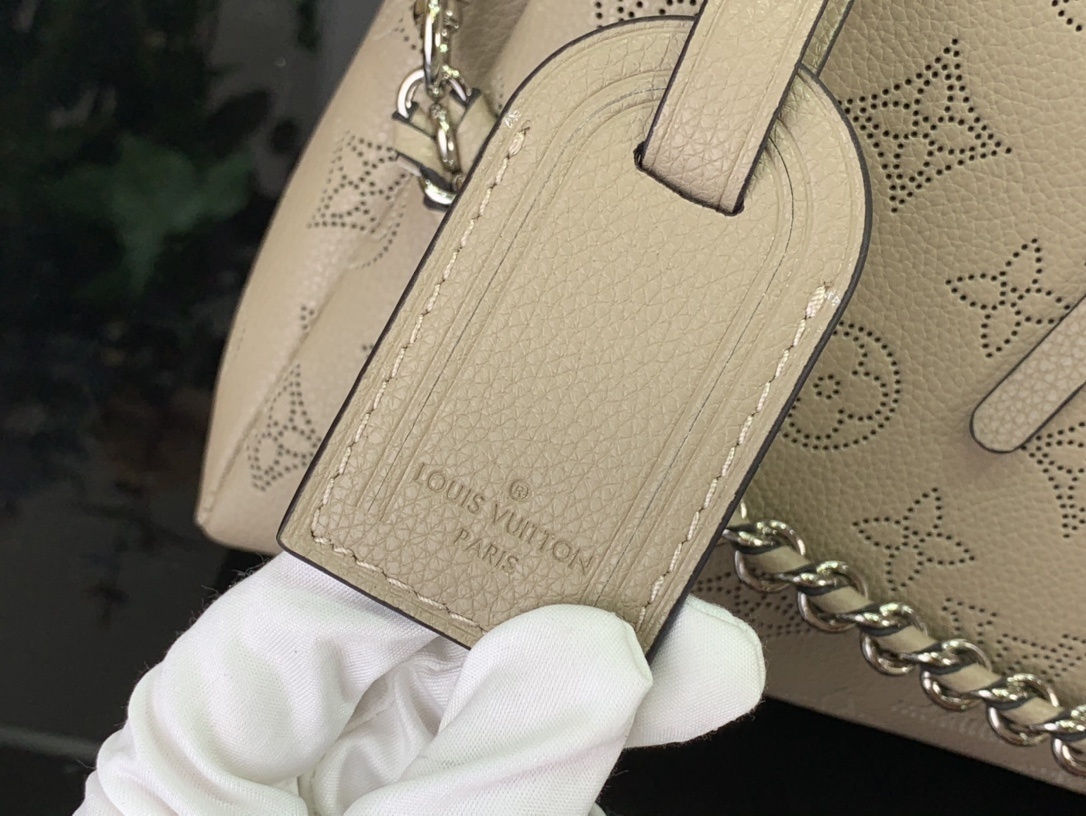 LV Mahina Hand It All M24255 