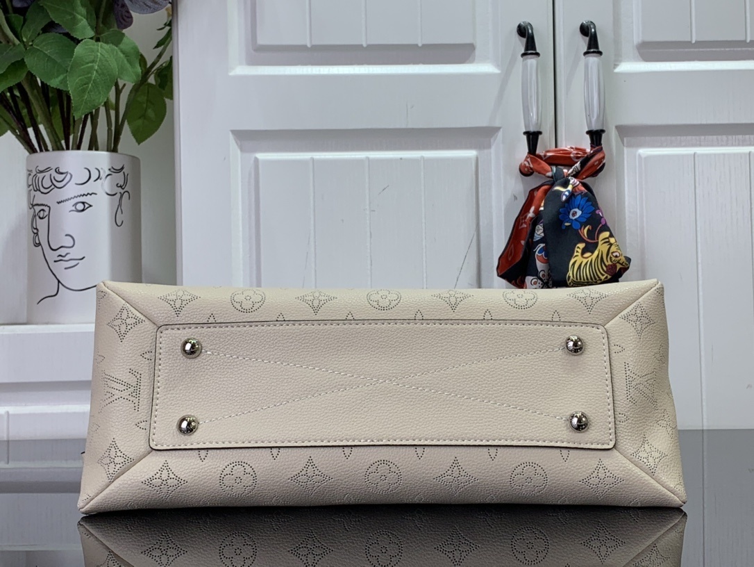 LV Mahina Hand It All M24255 