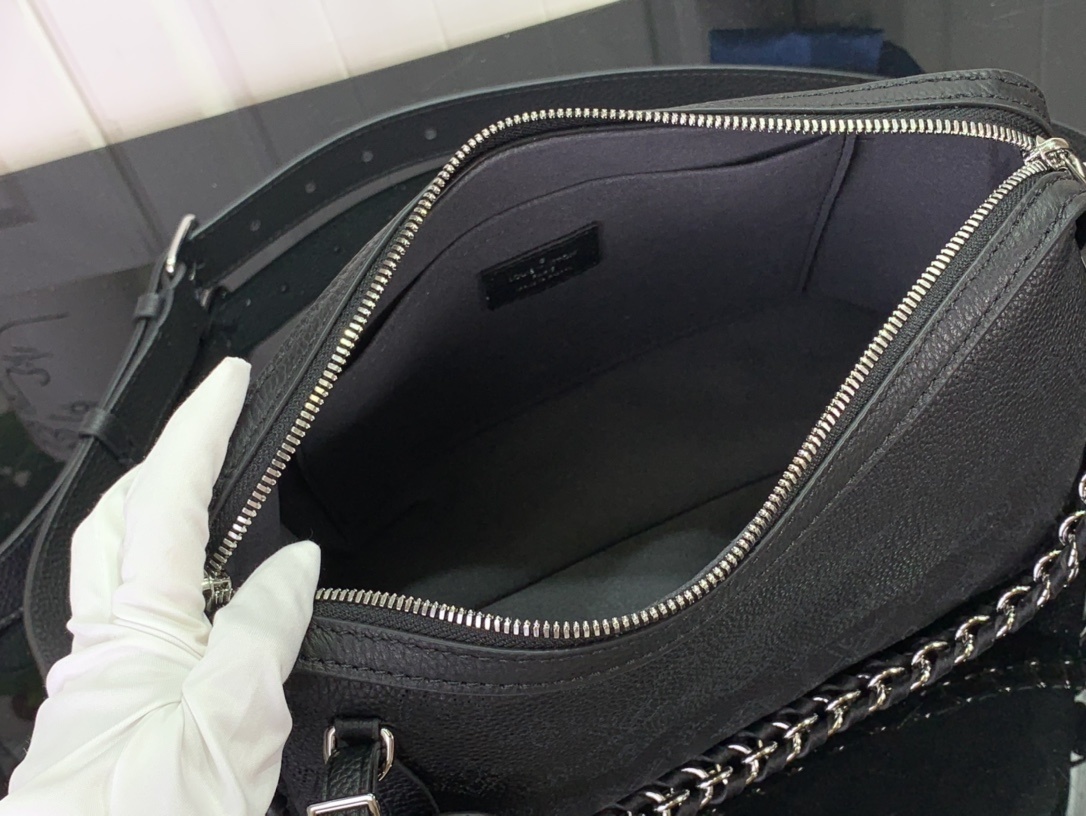 LV Mahina Hand It All M24255A 