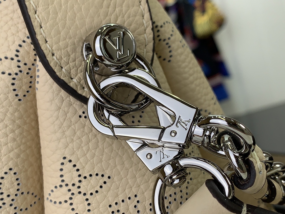 LV Mahina Hand It All M24255A 