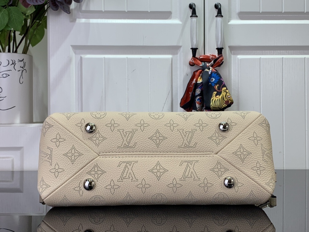 LV Mahina Hand It All M24255A 