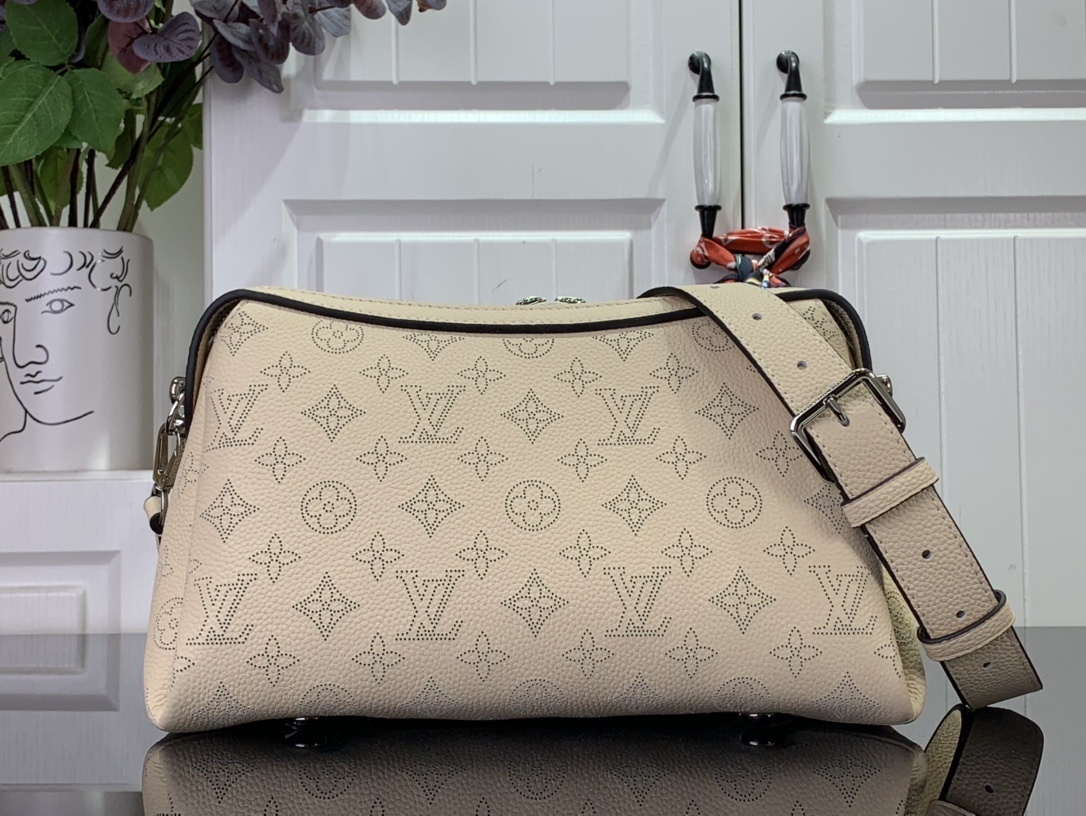 LV Mahina Hand It All M24255A 