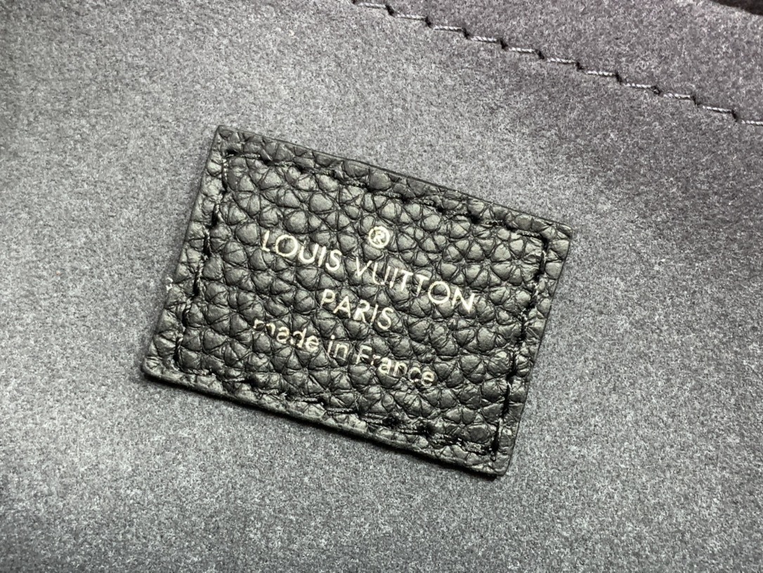 LV Mahina Hand It All M24255A 