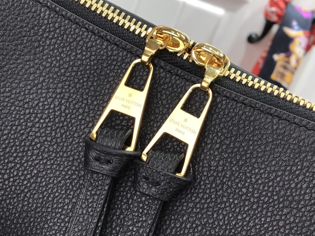 LV MAIDA HOBO M45522 