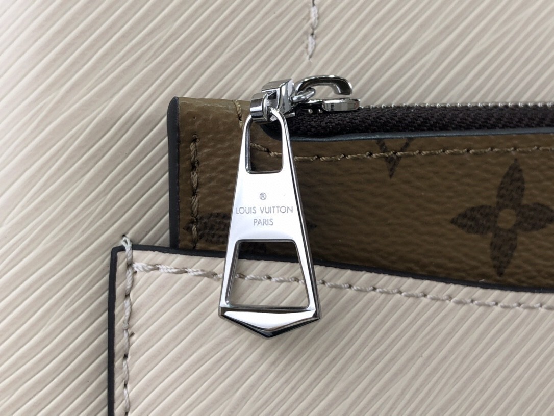 LV MARELLE TOTE BB M59952