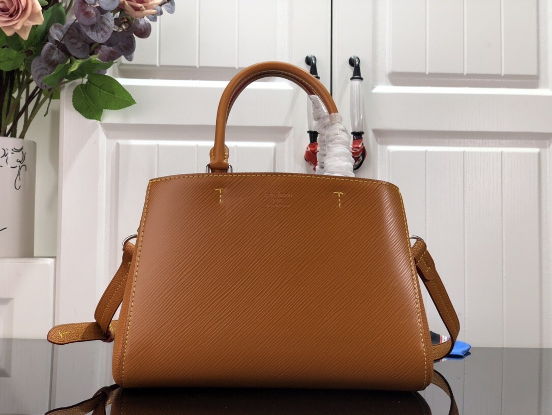 LV MARELLE TOTE BB M59952