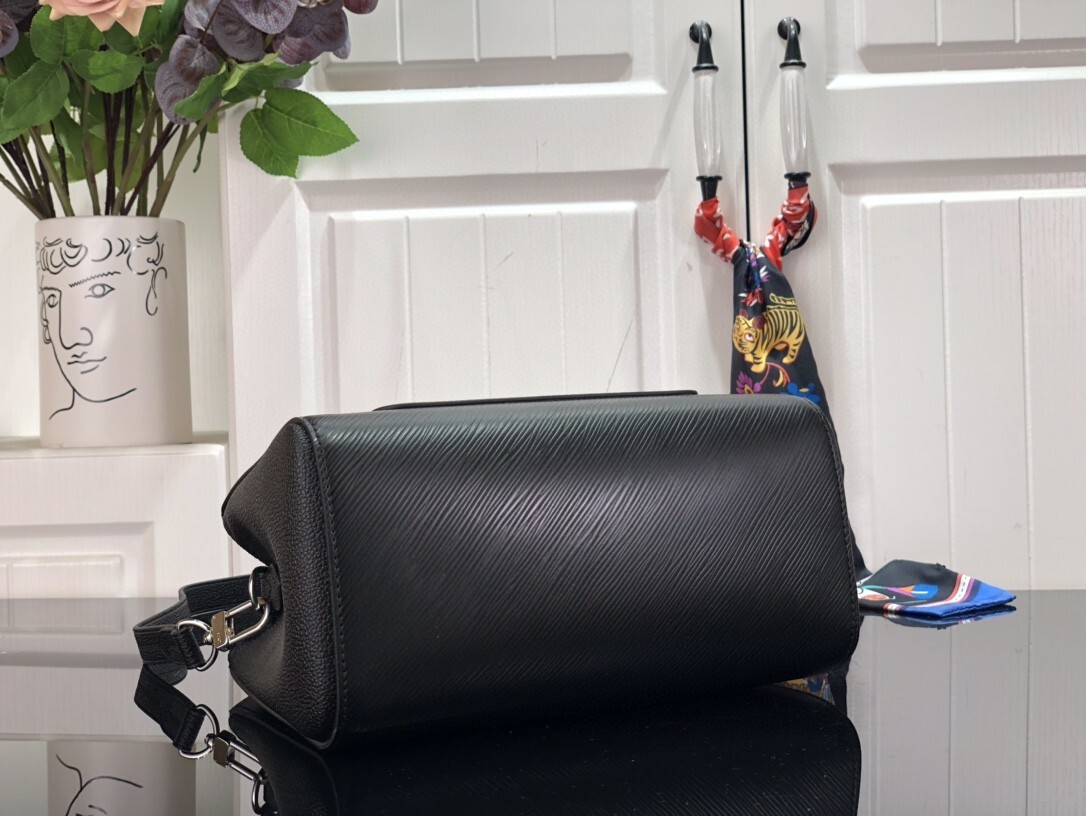 LV MARELLE TOTE BB M59952