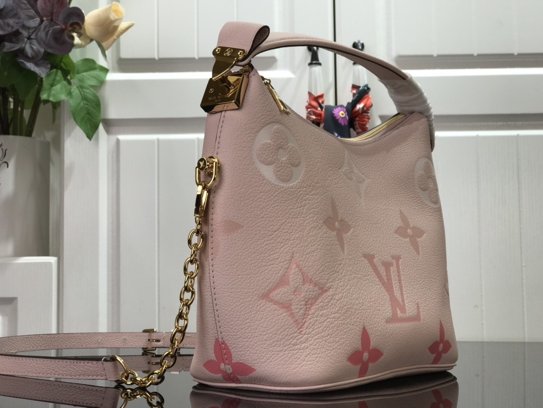 LV MARSHMALLOW M45698