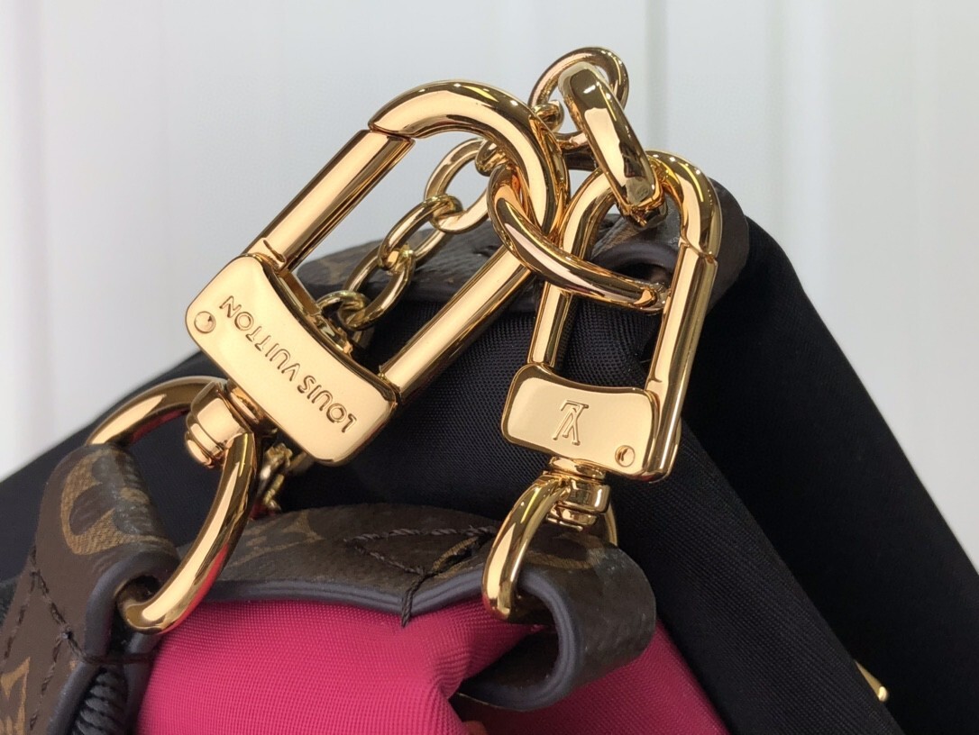 LV MAXI MULTI POCHETTE ACCESSOIRES M58977 