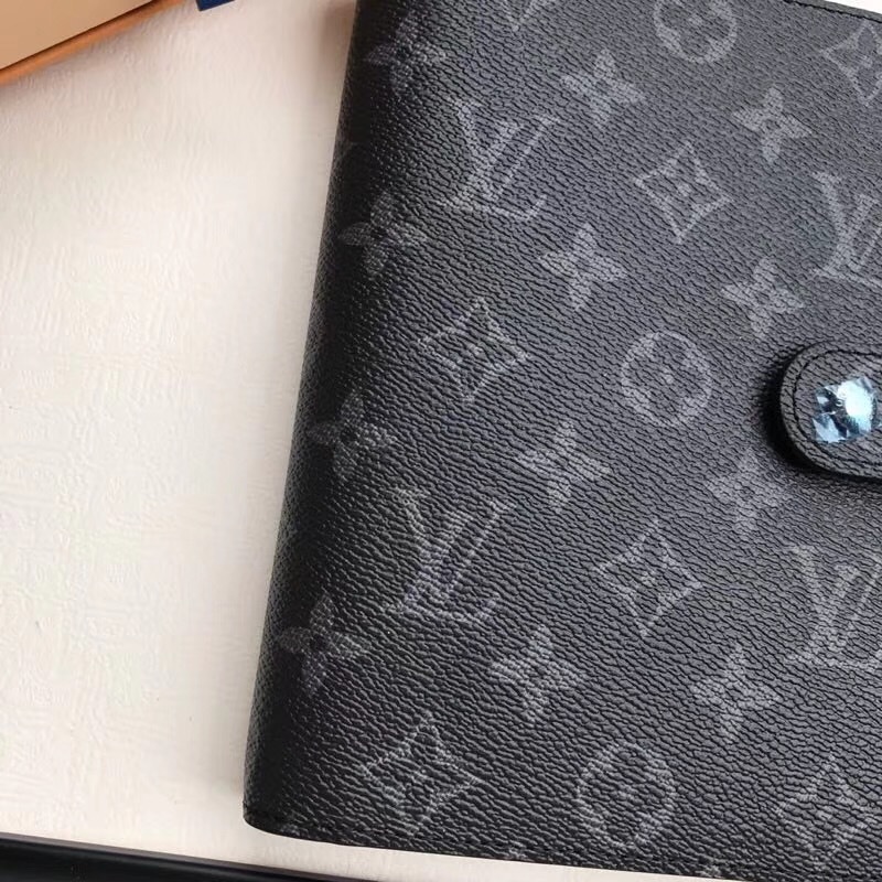 LV MEDIUM RING AGENDA COVER R20105 