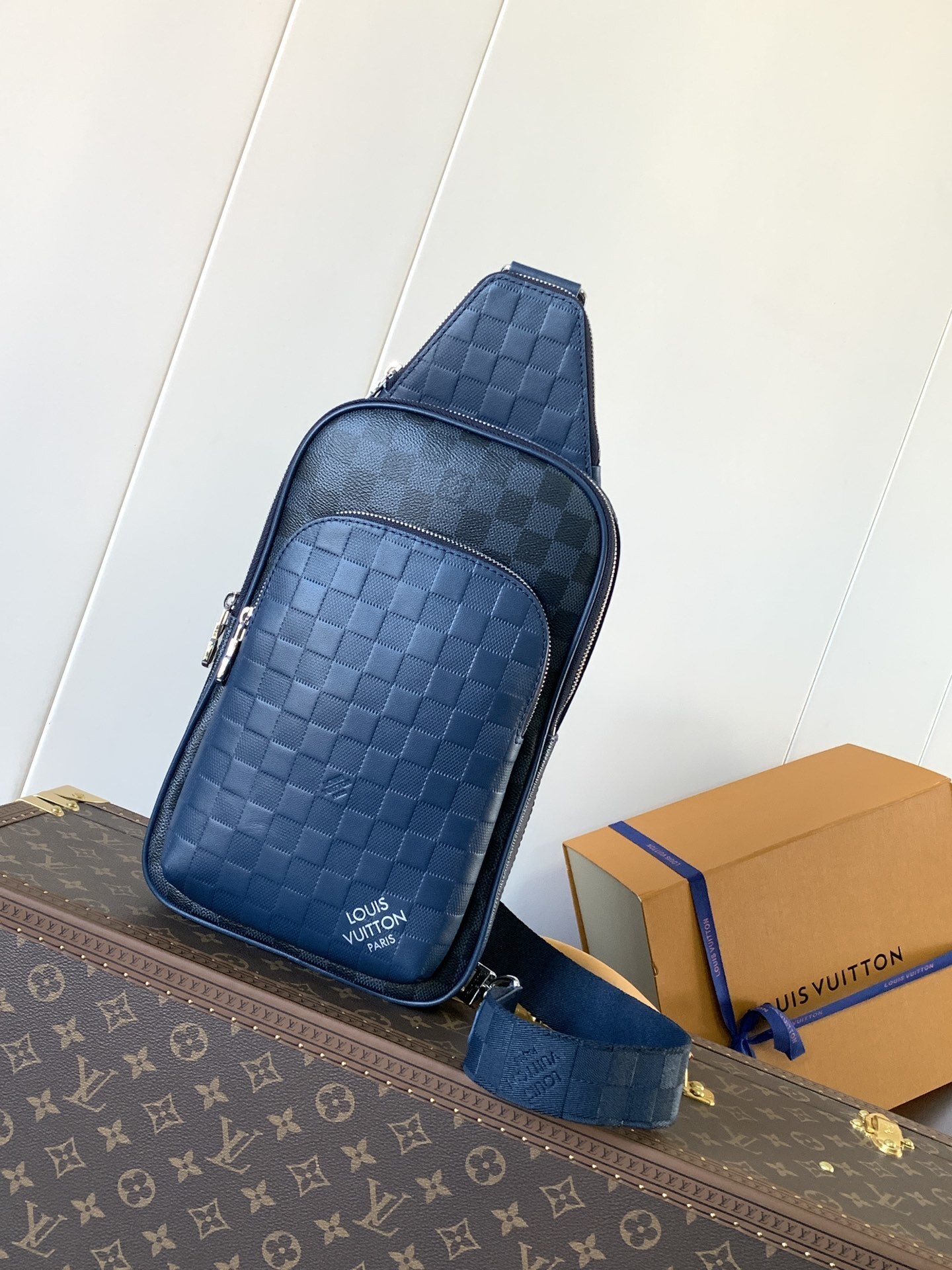 LV MEN bag 50817A