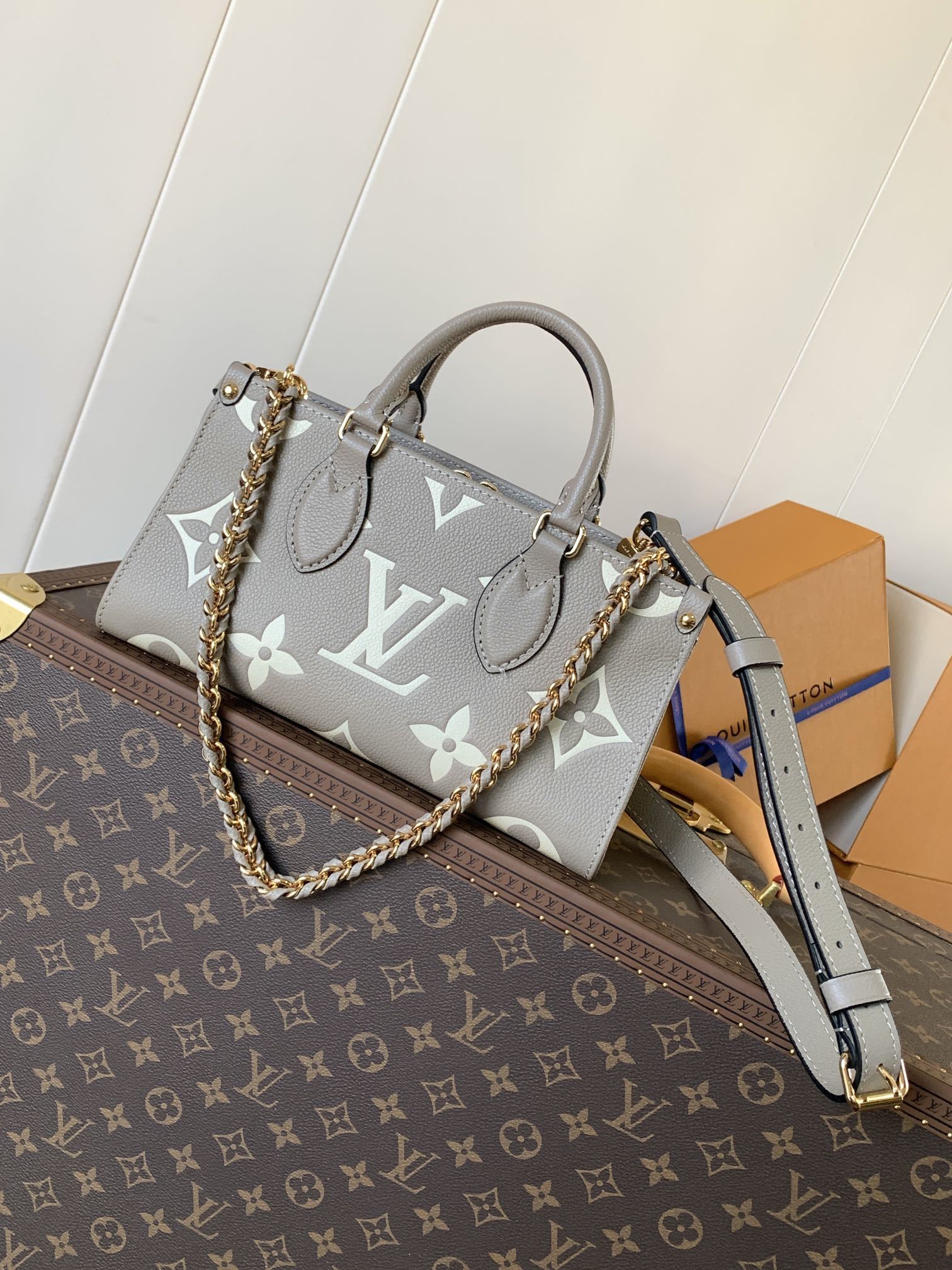 LV MEN bag 50817A