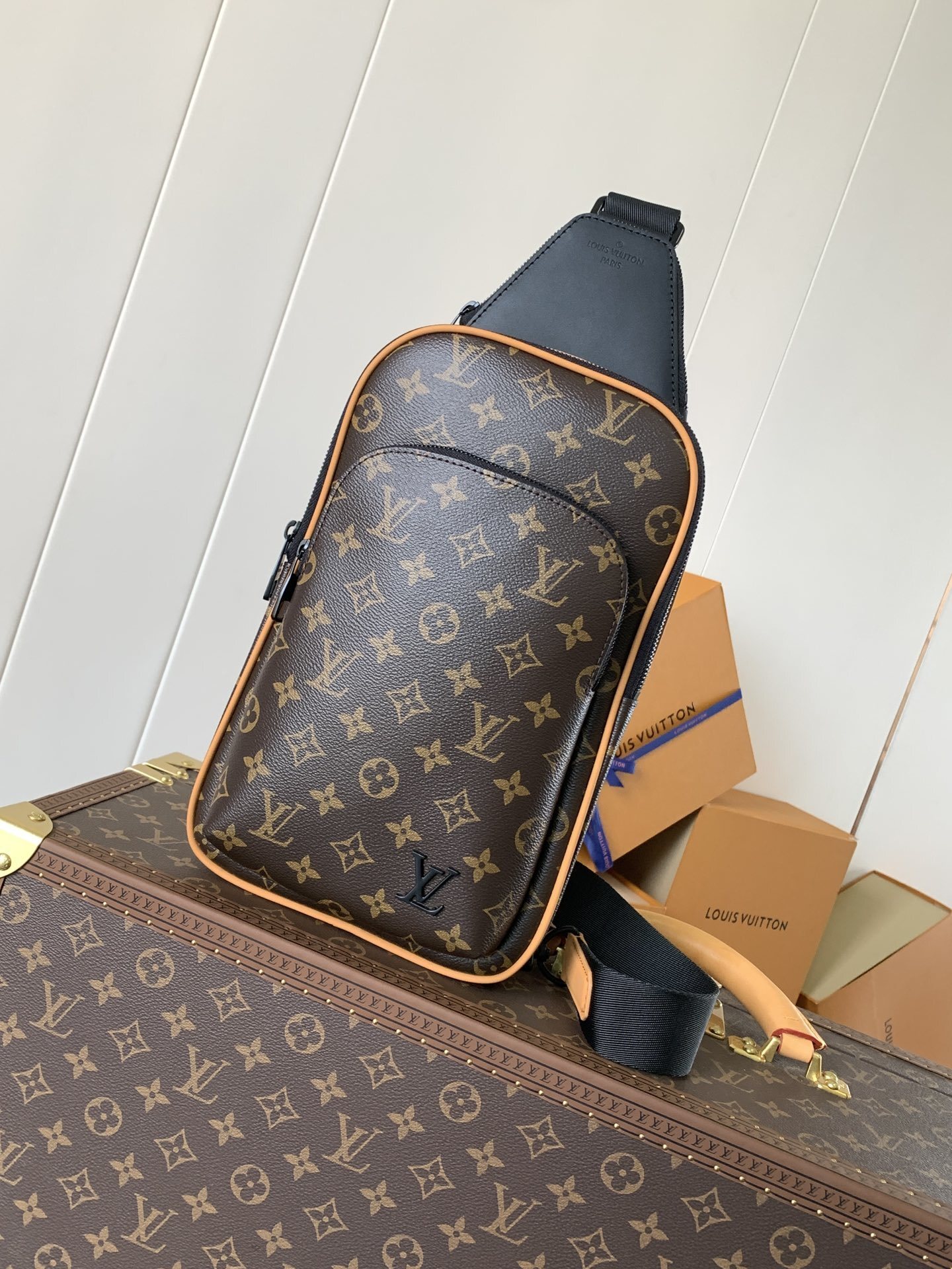 LV MEN bag 50817A