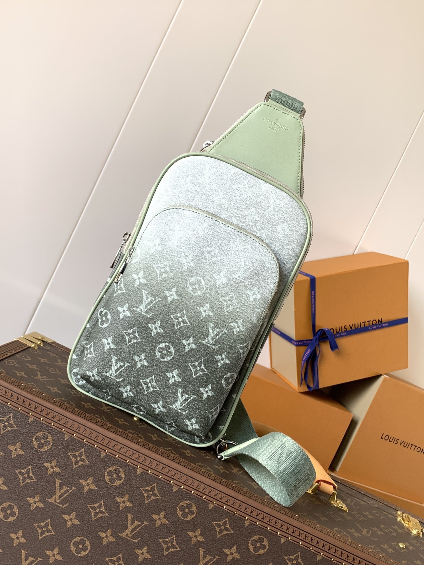 LV MEN bag 50817A