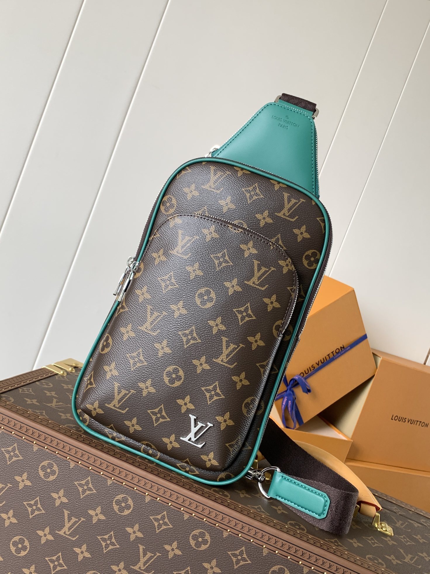 LV MEN bag 50817A