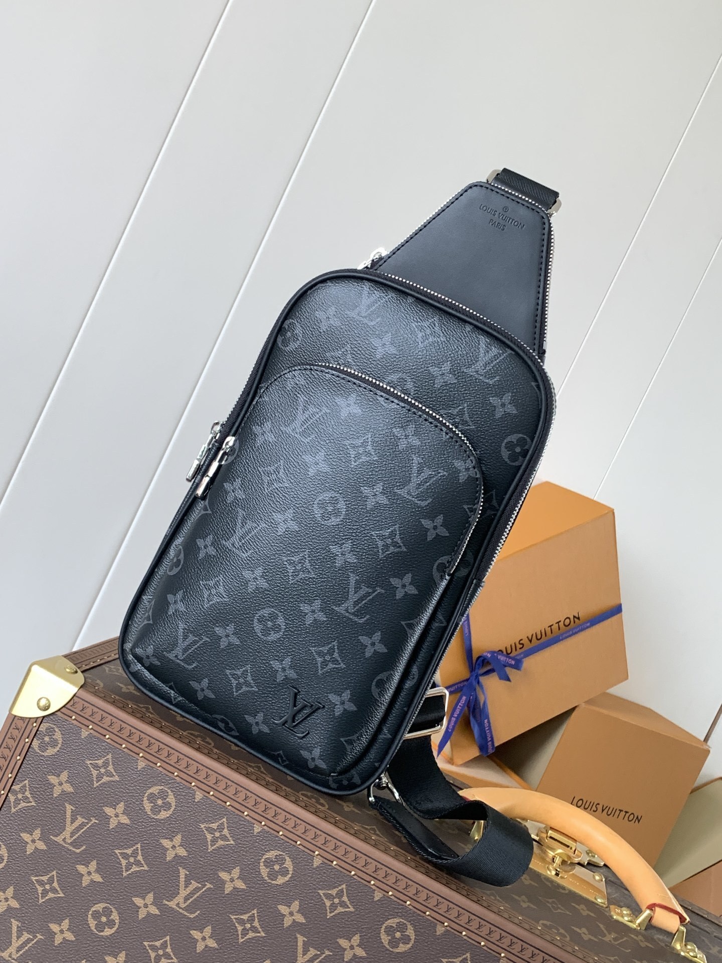 LV MEN bag 50817A
