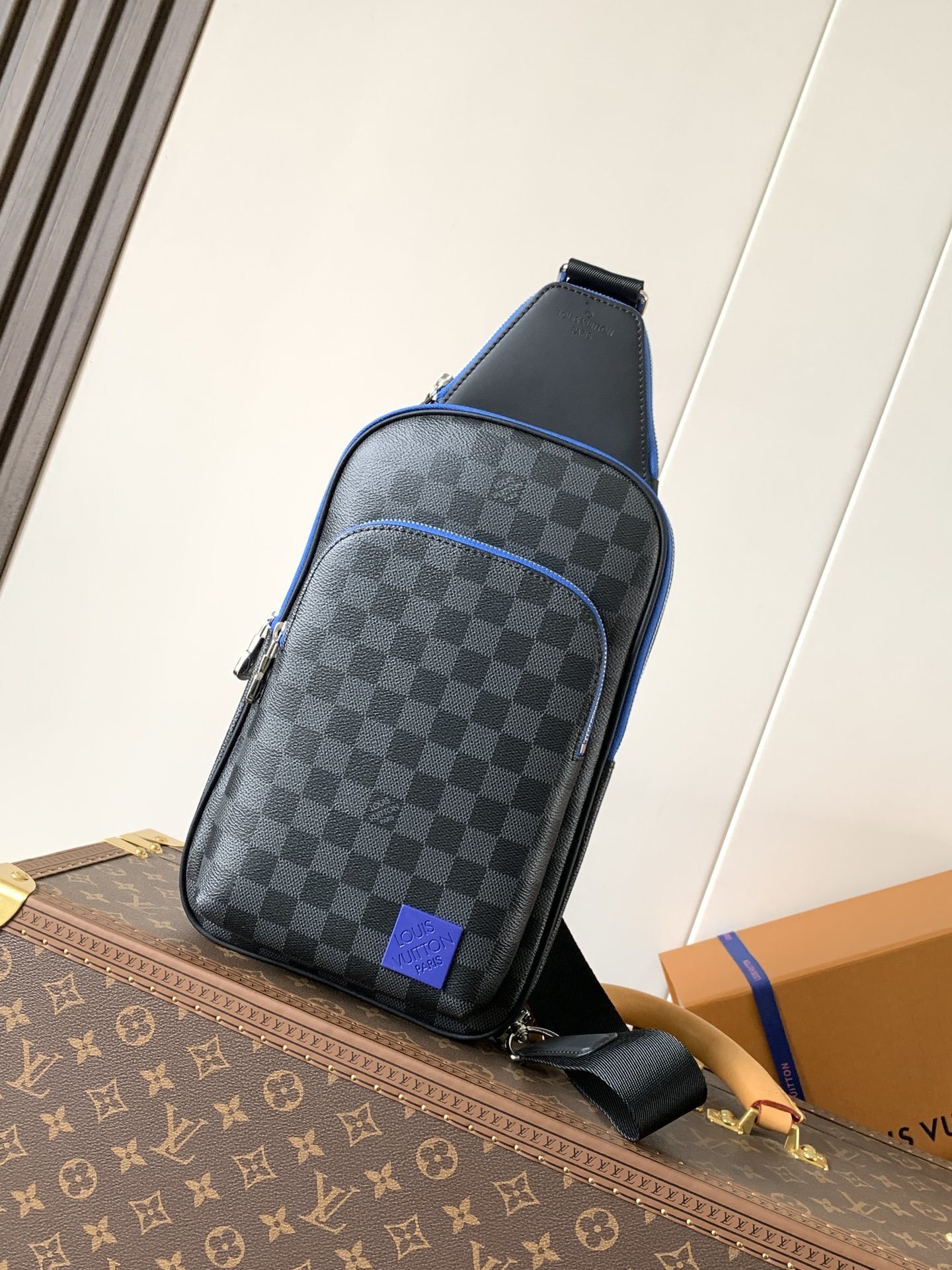 LV MEN bag 50817A