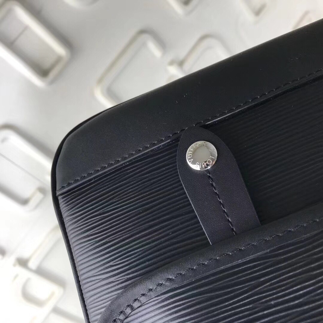 LV MESSENGER Bag M53492  M53494