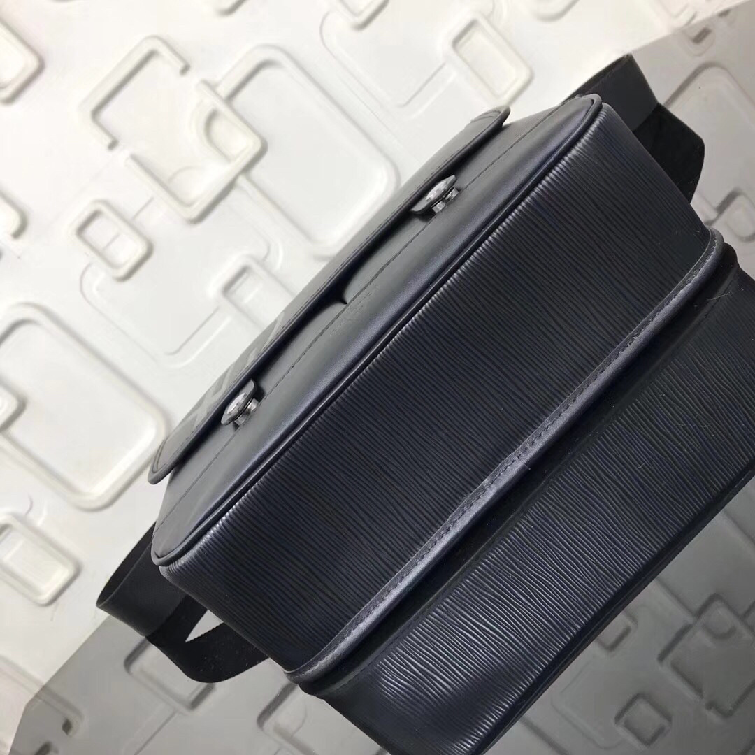 LV MESSENGER Bag M53492  M53494