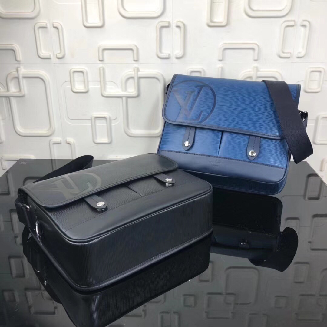 LV MESSENGER Bag M53492  M53494