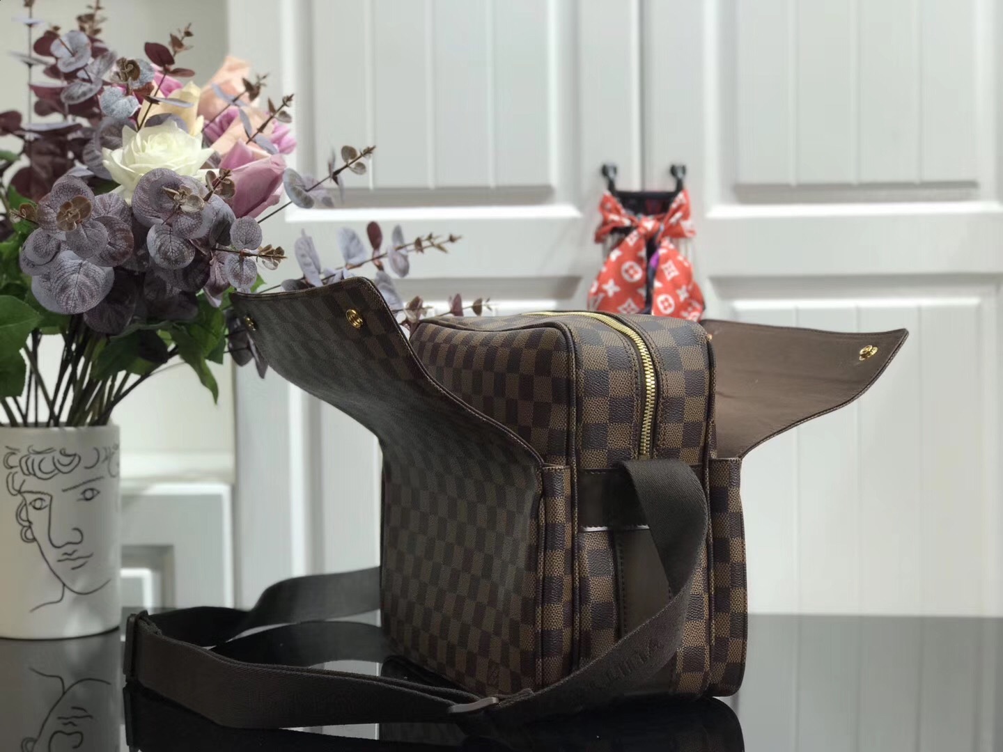 LV MESSENGER BAG N45255FH