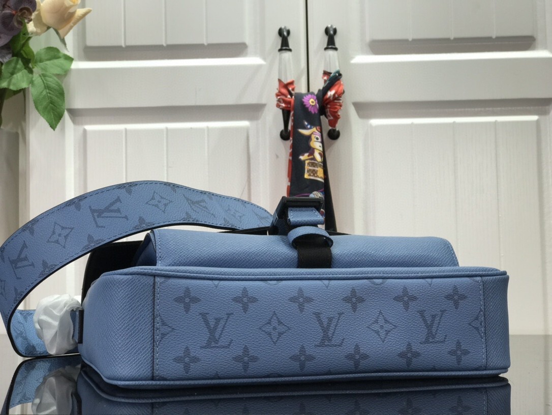 LV MESSENGERAMA M30746