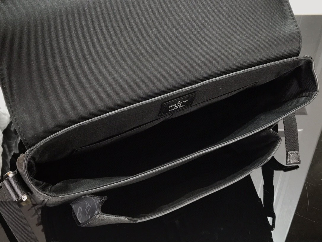 LV MESSENGERAMA M30746