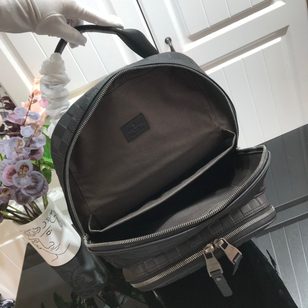 LV MICHAEL BACKPACK N41330