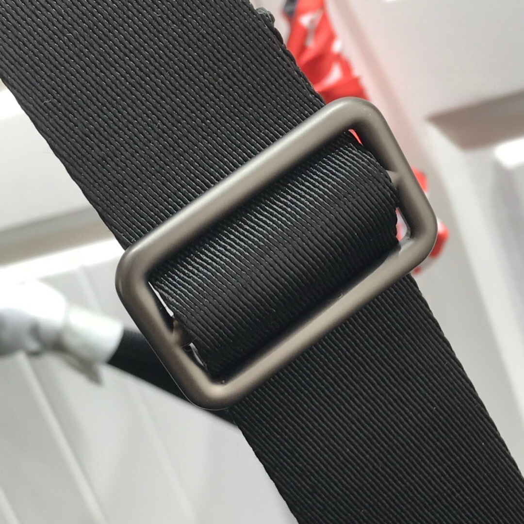 LV MICHAEL BACKPACK N41330