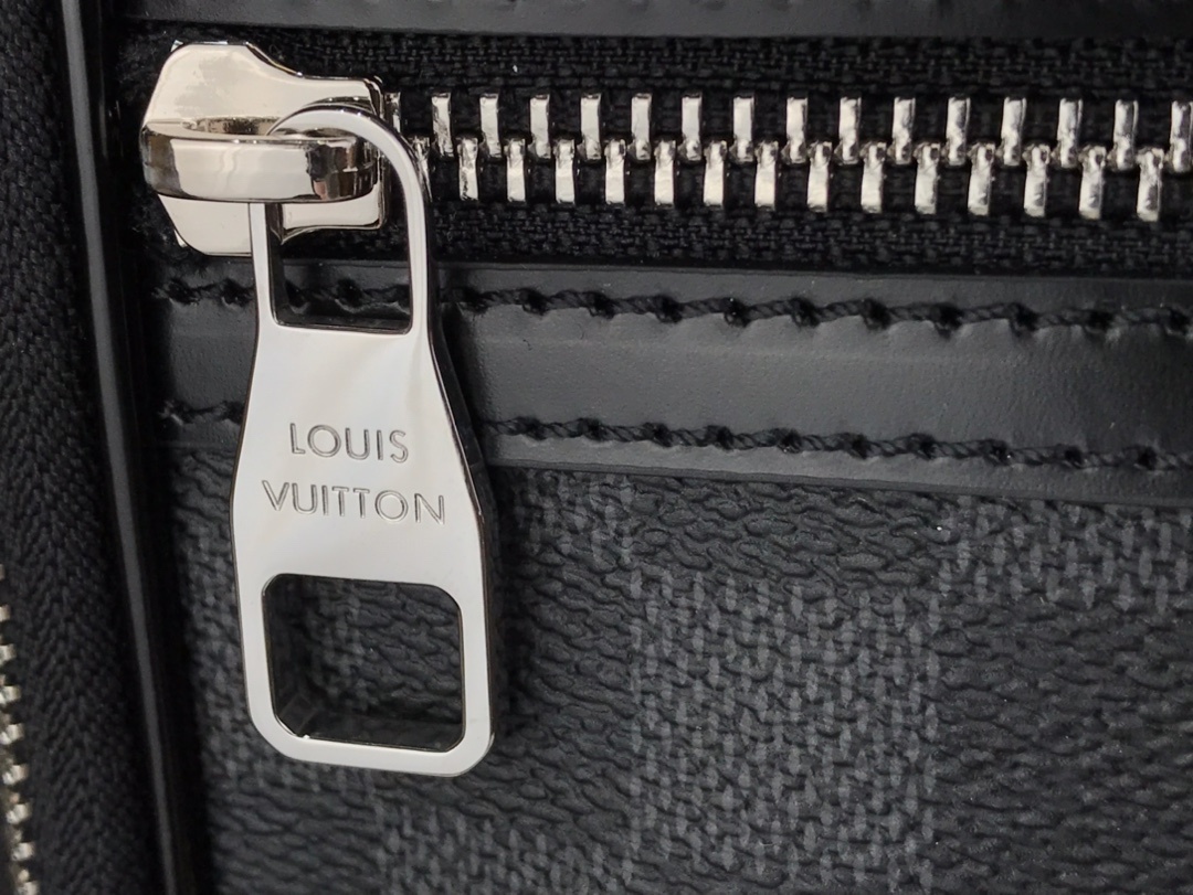 LV MICHAEL Backpack N58024