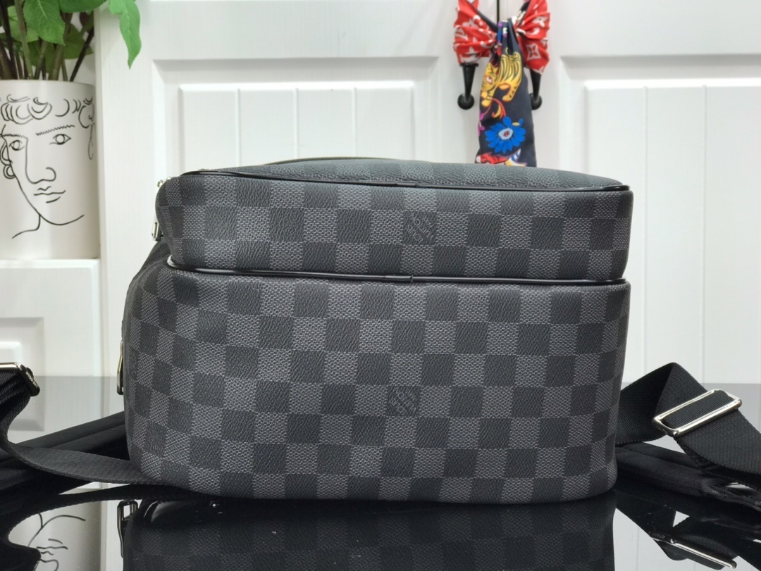 LV MICHAEL Backpack N58024