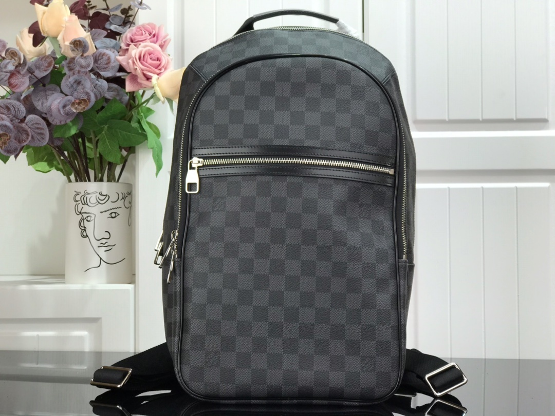 LV MICHAEL Backpack N58024