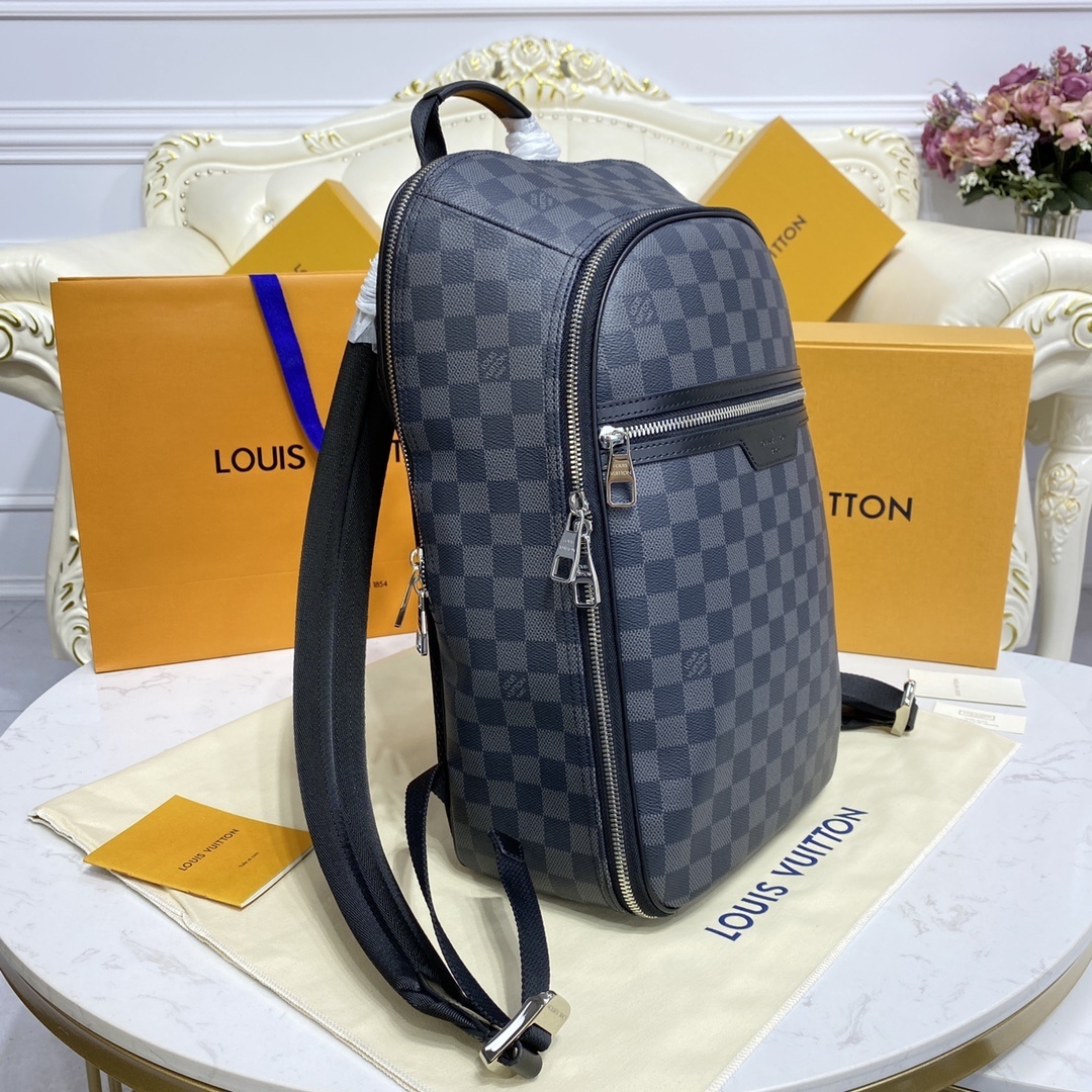 LV MICHAEL BACKPACK NV2 N45279
