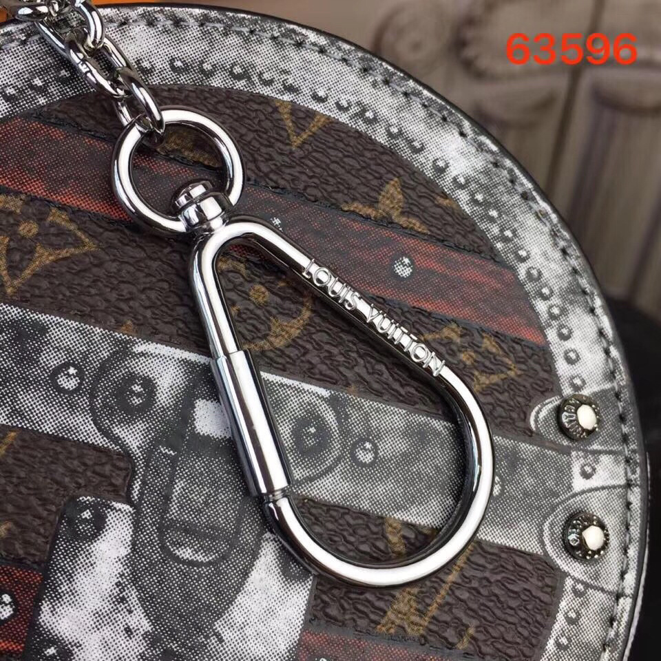 LV MICRO BOITE CHAPEAU M63596